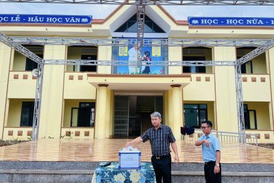 HOẠT ĐỘNG ỦNG HỘ ĐỒNG BÀO LŨ LỤT MIỀN TRUNG